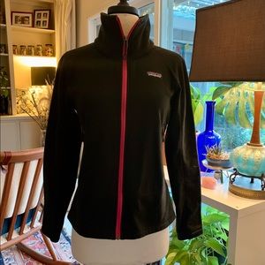 Patagonia women’s zip up fleece jacket